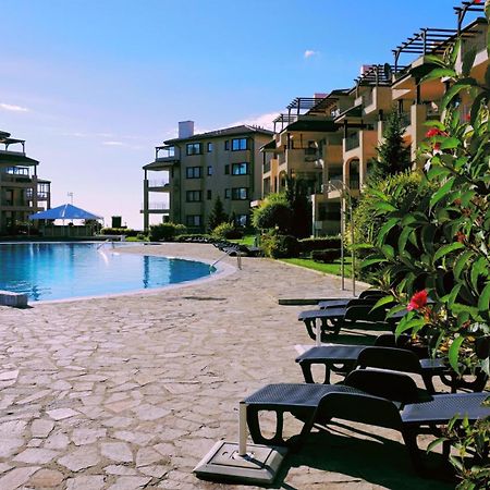 Ваканционни Апартаменти Калиакрия - Holiday Apartments Kaliakria Topola Exteriör bild