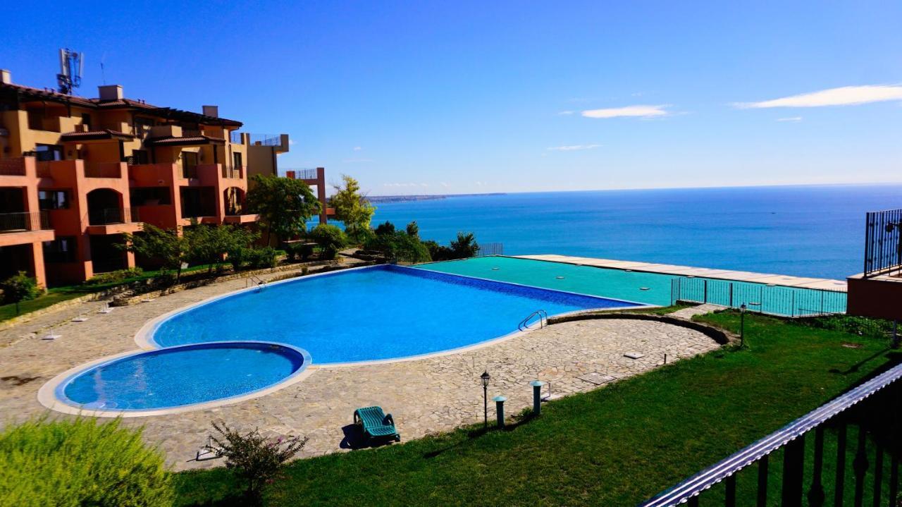 Ваканционни Апартаменти Калиакрия - Holiday Apartments Kaliakria Topola Exteriör bild