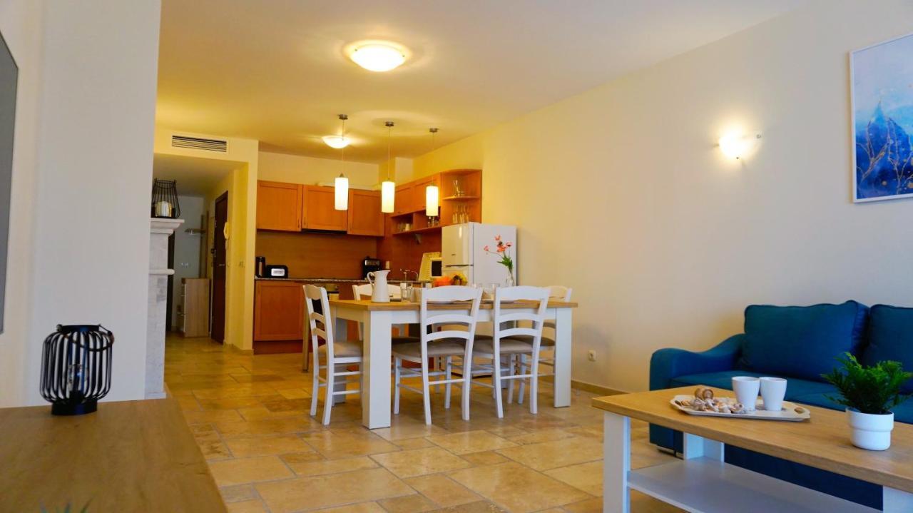 Ваканционни Апартаменти Калиакрия - Holiday Apartments Kaliakria Topola Exteriör bild