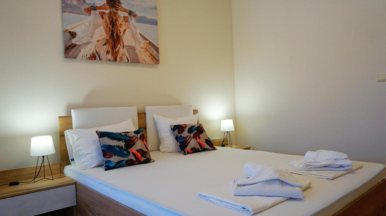 Ваканционни Апартаменти Калиакрия - Holiday Apartments Kaliakria Topola Exteriör bild