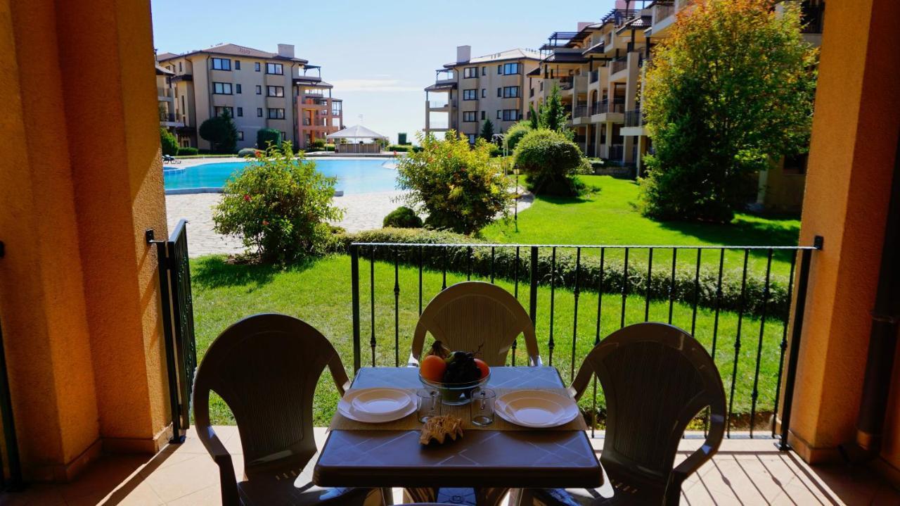 Ваканционни Апартаменти Калиакрия - Holiday Apartments Kaliakria Topola Exteriör bild