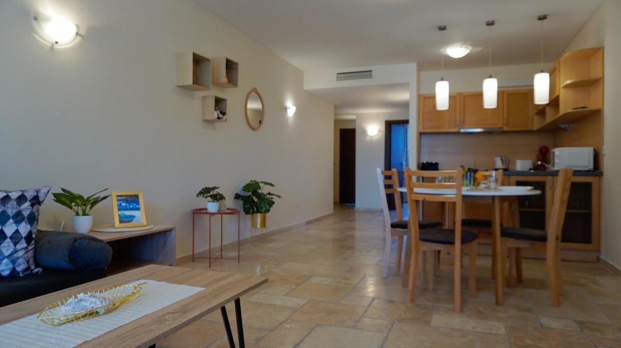 Ваканционни Апартаменти Калиакрия - Holiday Apartments Kaliakria Topola Exteriör bild