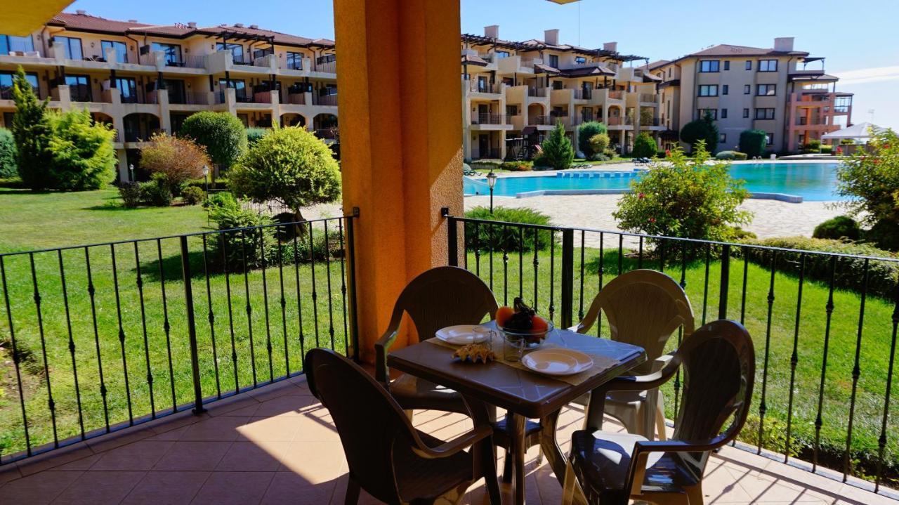 Ваканционни Апартаменти Калиакрия - Holiday Apartments Kaliakria Topola Exteriör bild