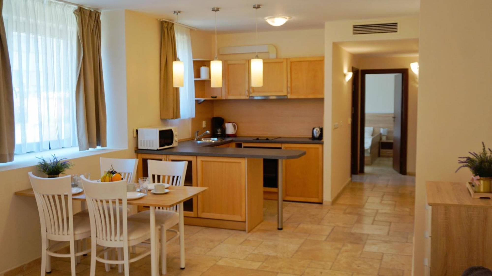 Ваканционни Апартаменти Калиакрия - Holiday Apartments Kaliakria Topola Exteriör bild