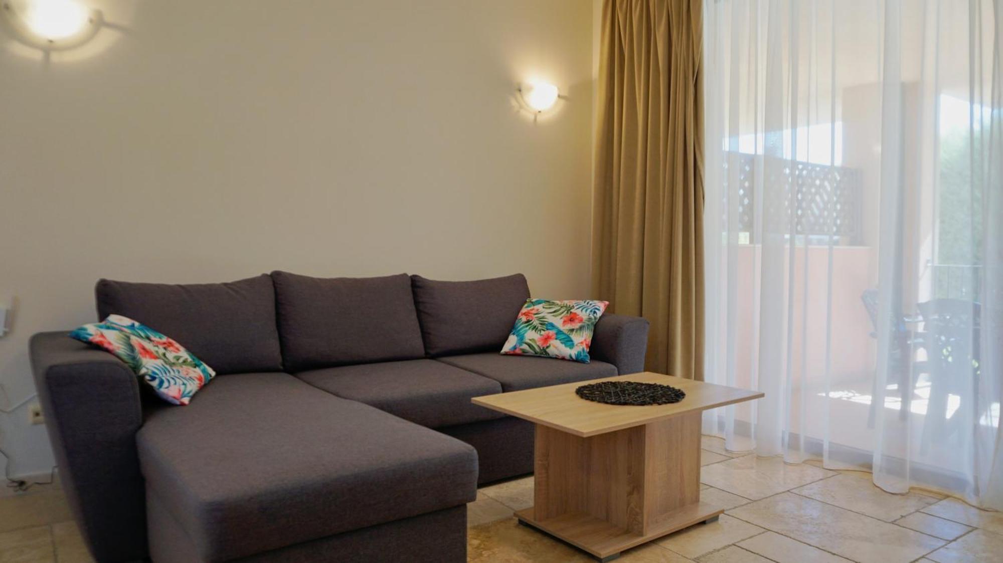 Ваканционни Апартаменти Калиакрия - Holiday Apartments Kaliakria Topola Exteriör bild