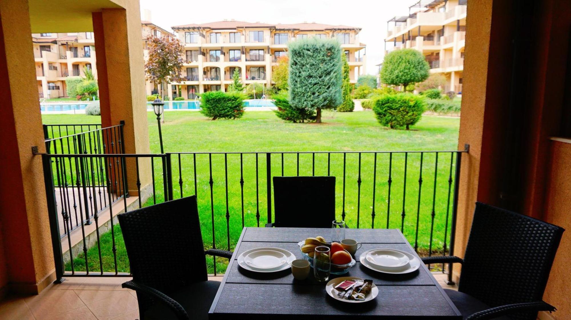 Ваканционни Апартаменти Калиакрия - Holiday Apartments Kaliakria Topola Exteriör bild