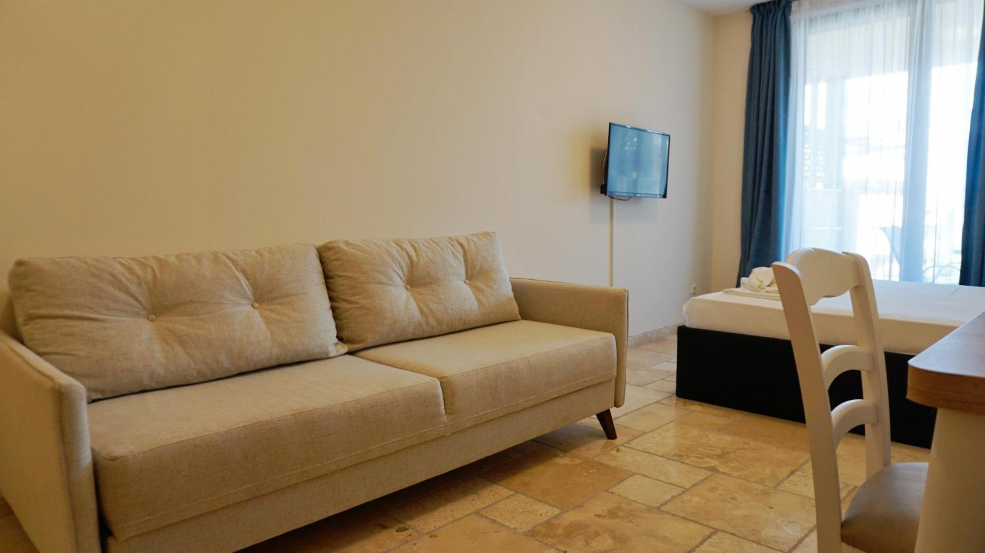 Ваканционни Апартаменти Калиакрия - Holiday Apartments Kaliakria Topola Rum bild