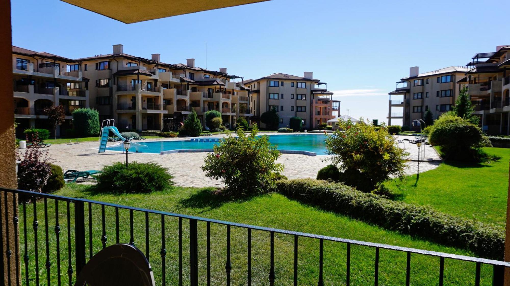Ваканционни Апартаменти Калиакрия - Holiday Apartments Kaliakria Topola Rum bild